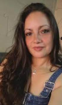 Carla Hernández - Compradora de Facebook